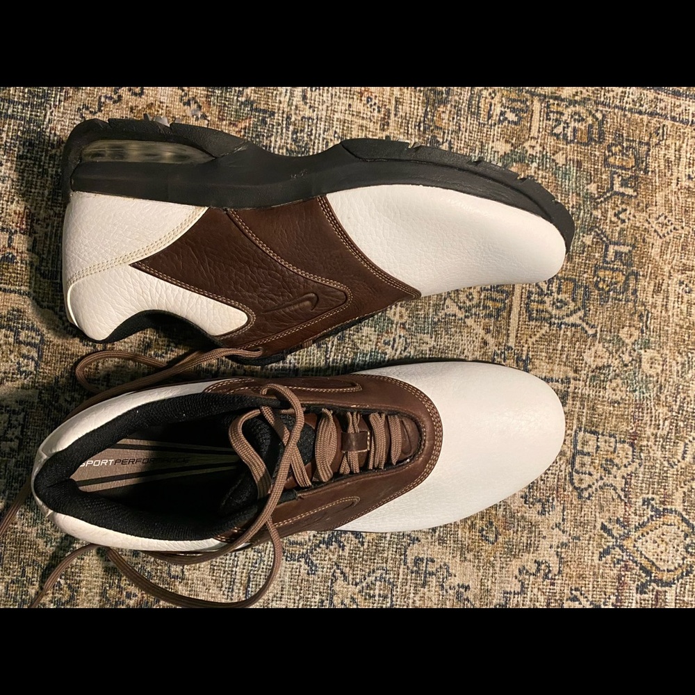 Men’s Nike Golf shoes size 11.5